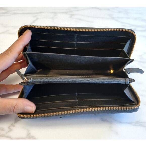 GUCCI GG Marmont Ribbon Long Wallet Round Zipper Black Leather - Authentic - Picture 11 of 13